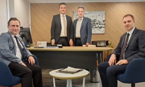 ÖZAĞCI, ZİRAAT VE HALK BANKASI PERŞEMBE ŞUBELERİNİ ZİYARET ETTİ