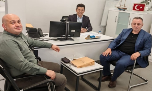 ÖZAĞCI, HALKBANK BÖLÜM MÜDÜRÜ KORKMAZ'A, ZİRAAT BANKASI ŞUBE MÜDÜRLERİ ŞAHİN İLE BAYRAM'A 'HAYIRLI OLSUN' ZİYARETİ YAPTI